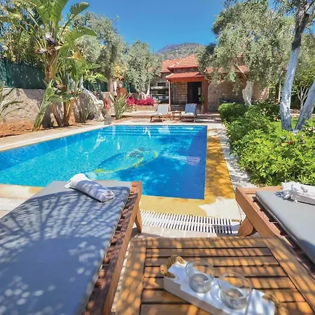 Villa Sleeps 4 Pool Air Con Wifi T801670